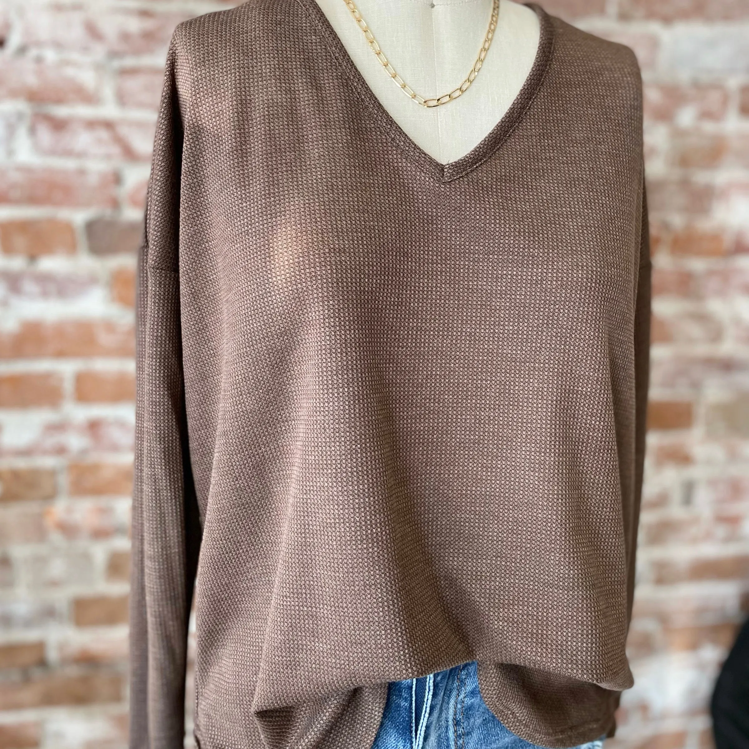 Audry V Neck Long Sleeve Mocha