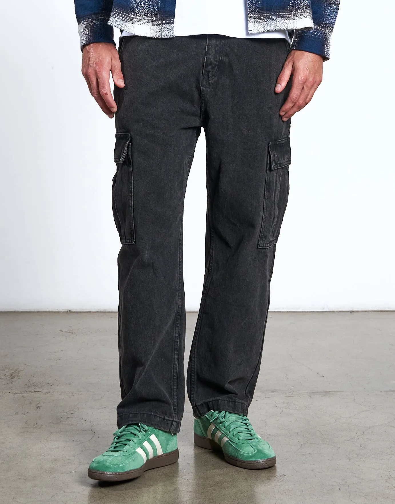 Baggy Fit Cargo Jeans in Swedish Black | Hallensteins NZ