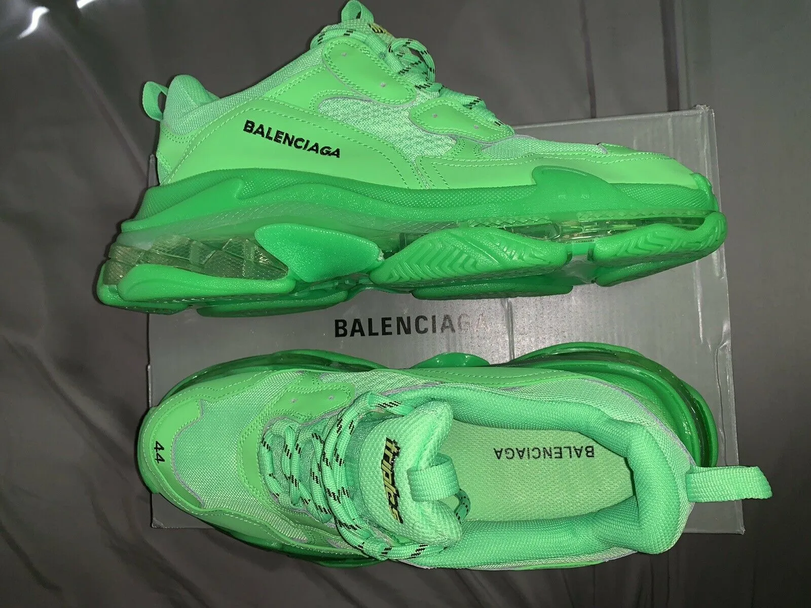 Balenciaga | Triple S | Neon Green