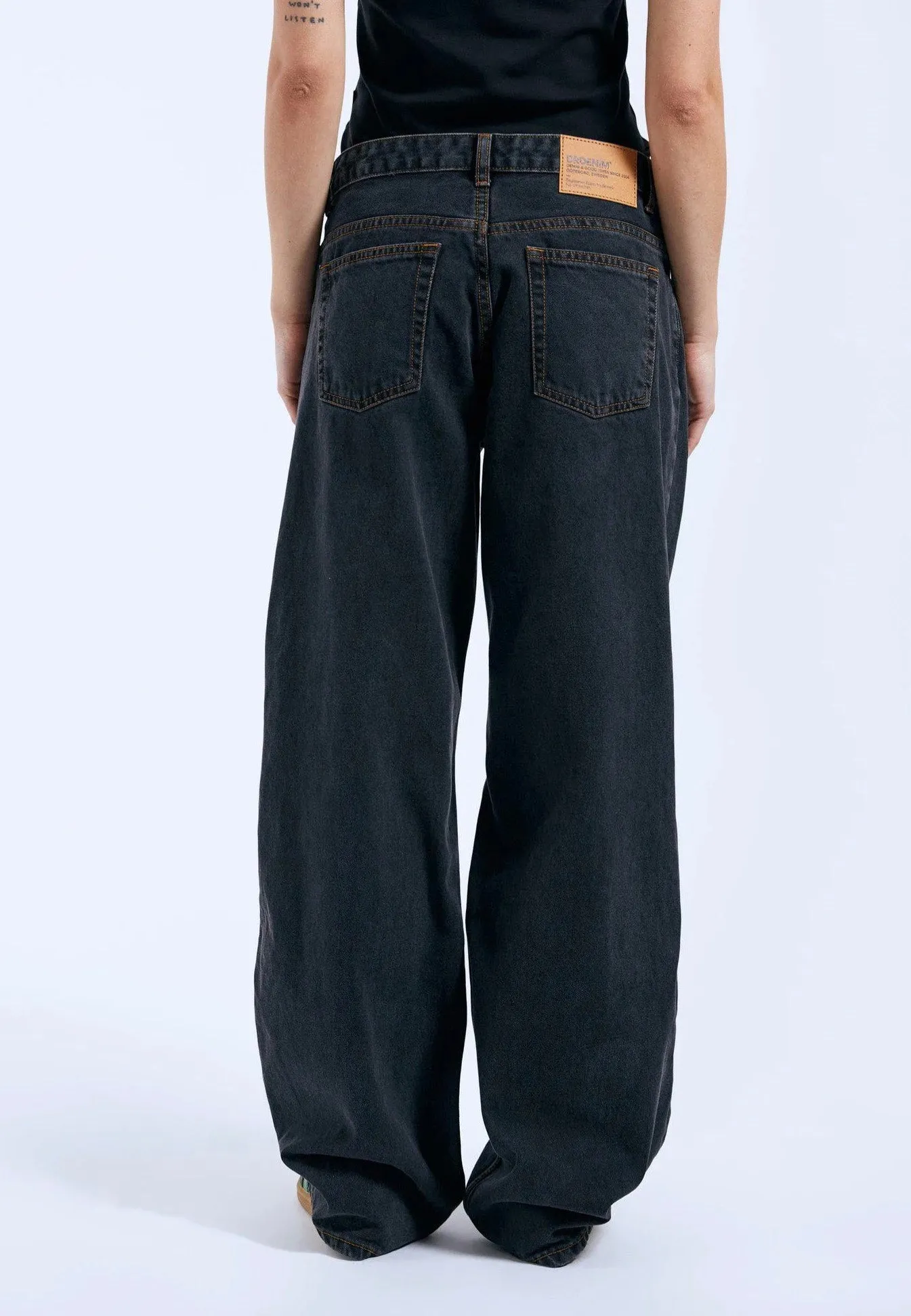 Dr. Denim - Hill Dust Washed Black - Jeans