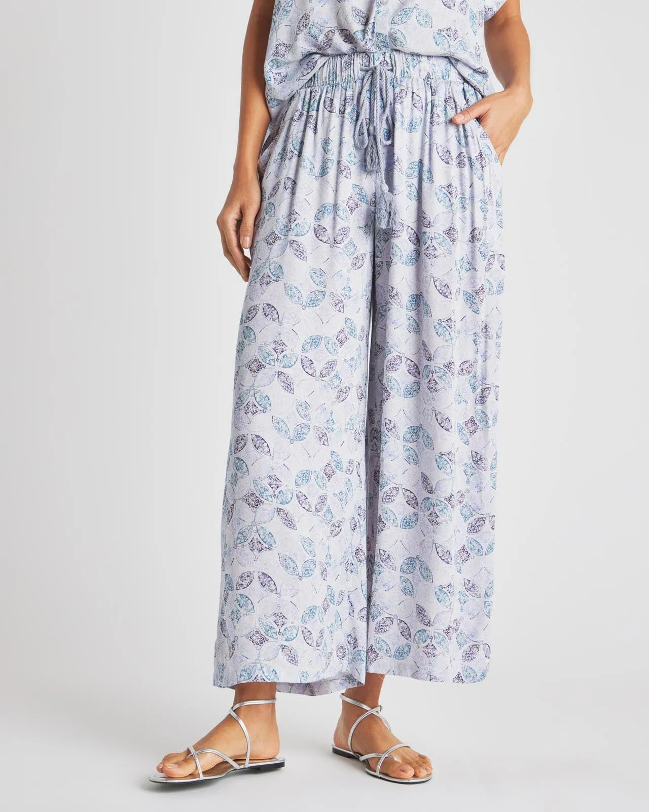 Lainey Cropped Wide Leg Pant