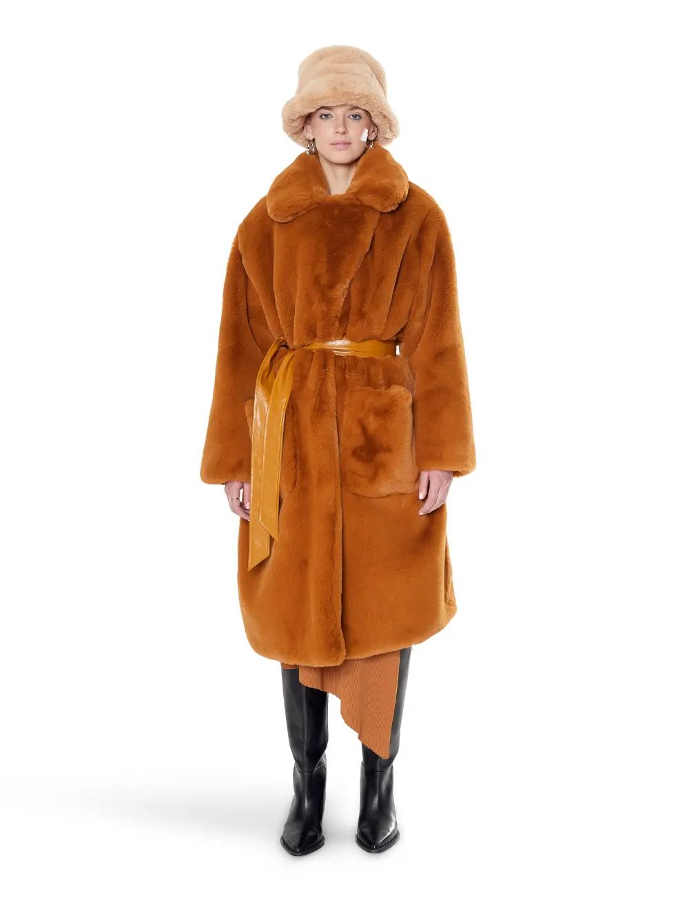 		Lily  Spice Faux Fur Coat	