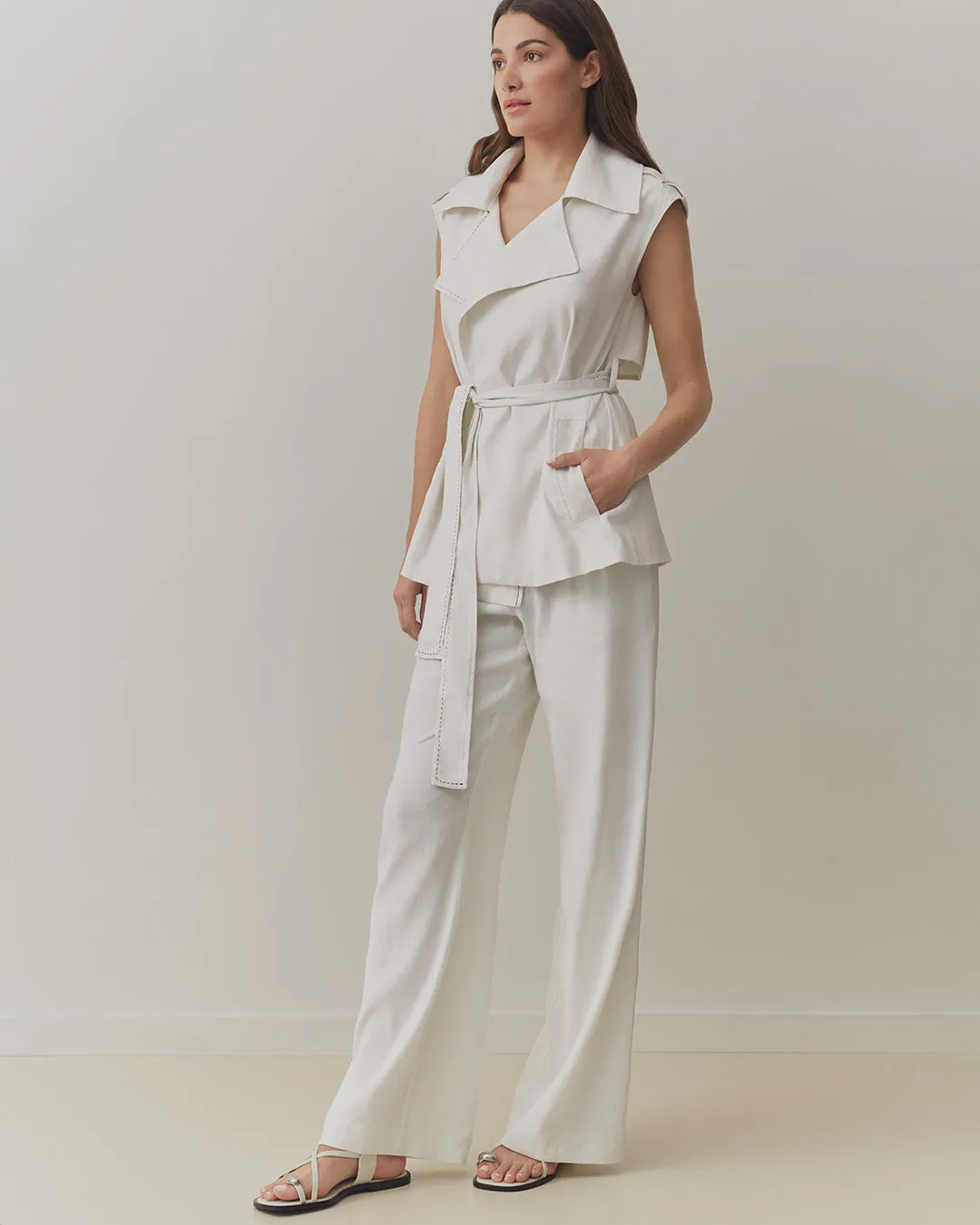 Linen Pleated Wide-Leg Pant