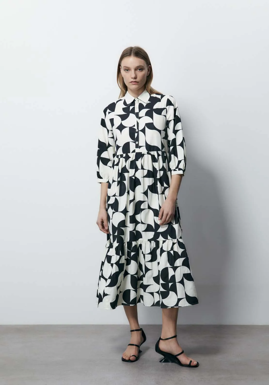 Long Sleeve Printed Dress - Black