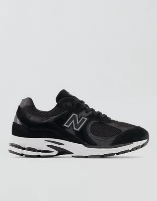 New Balance Men's 2002R Sneaker