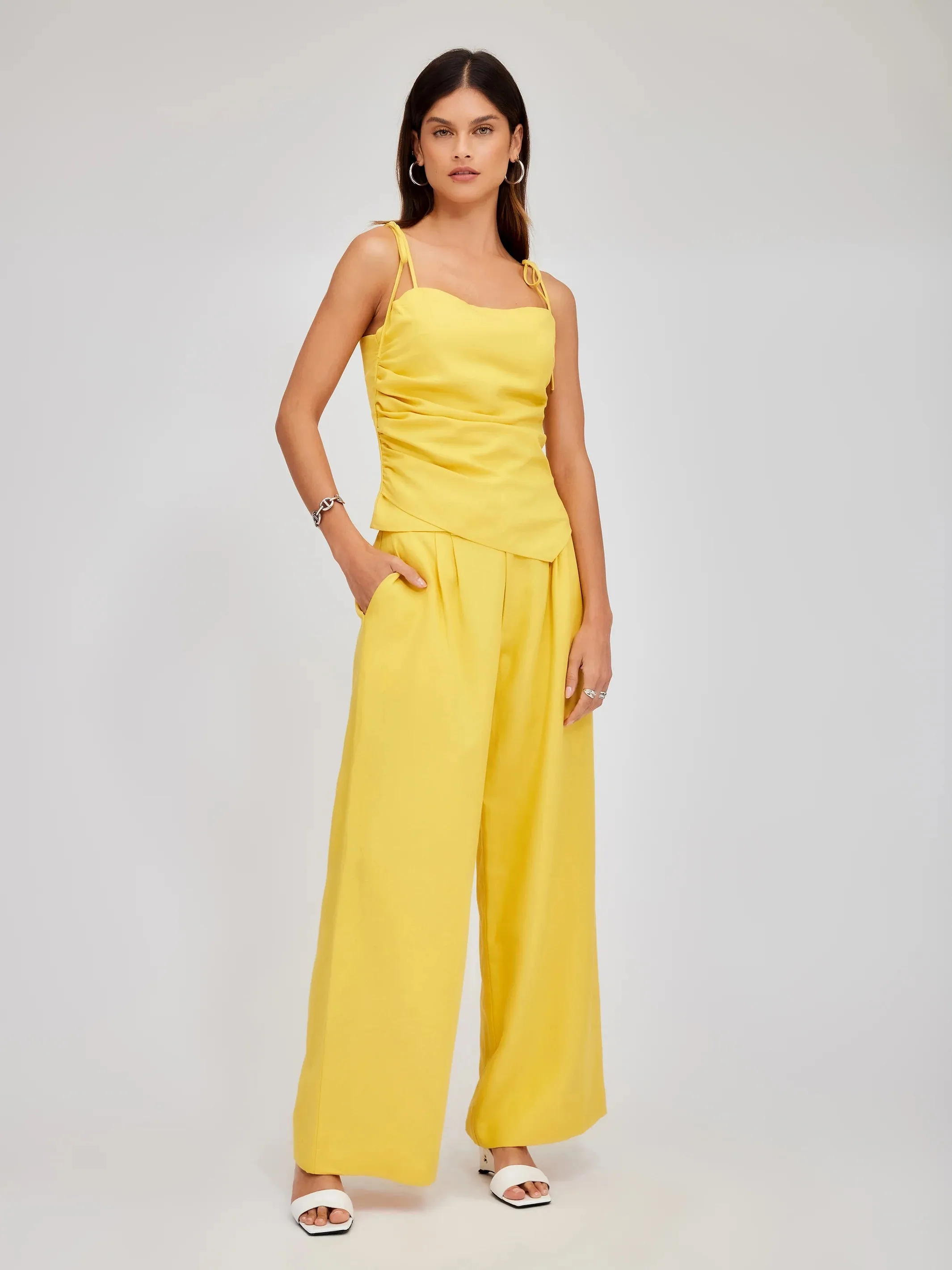 Selby Trouser in Yellow